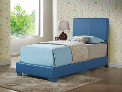 Elegant Platform Bed For Relaxed Spaces