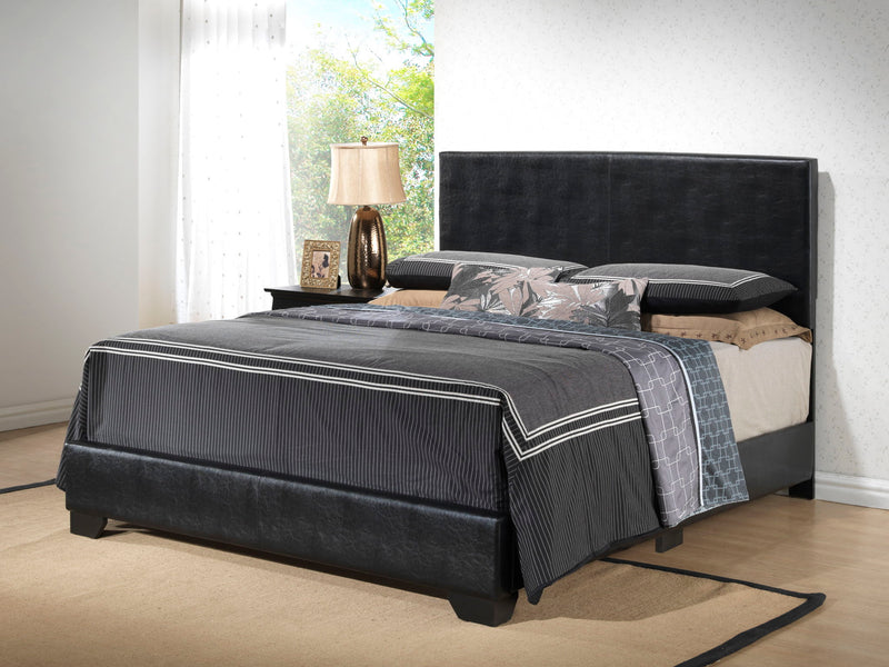 Elegant Platform Bed For Relaxed Spaces