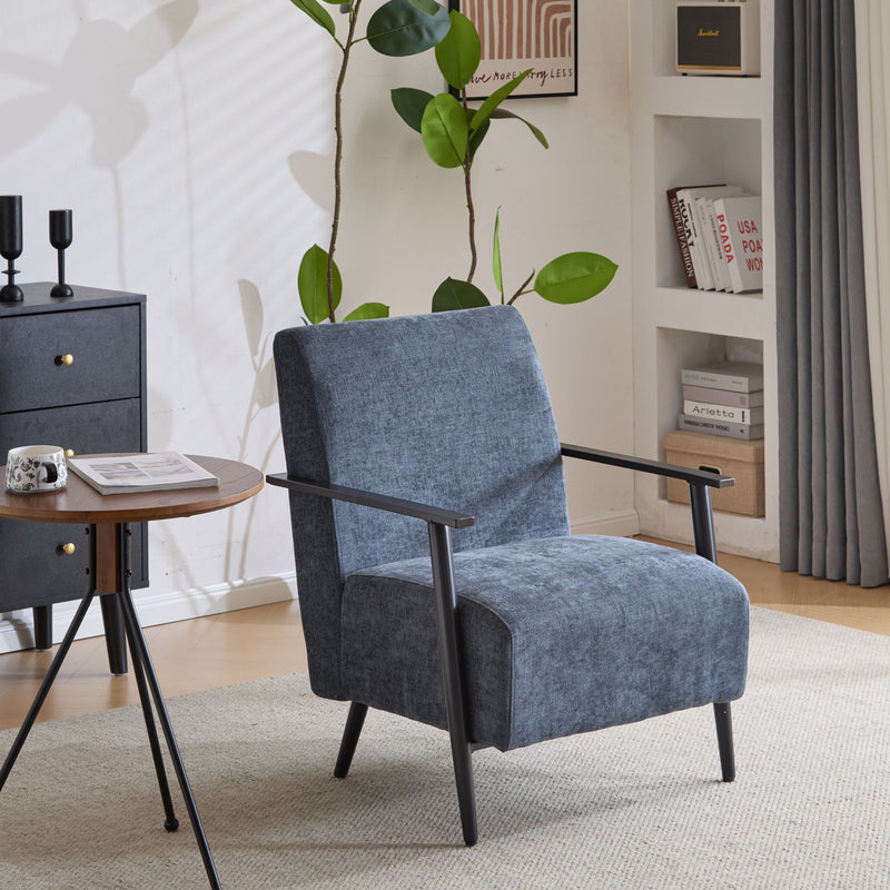 Modern Lounge Chair With Polyester Upholstery