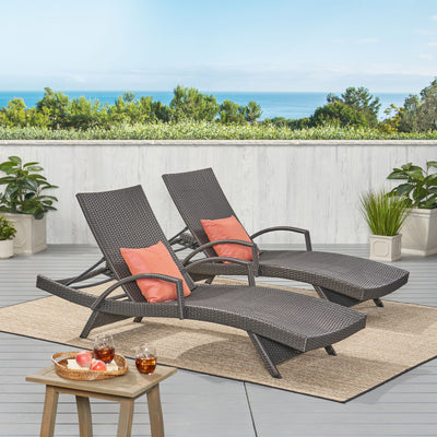 Salem - Contemporary Wicker Chaise Lounge With Arm, Weather Resistant